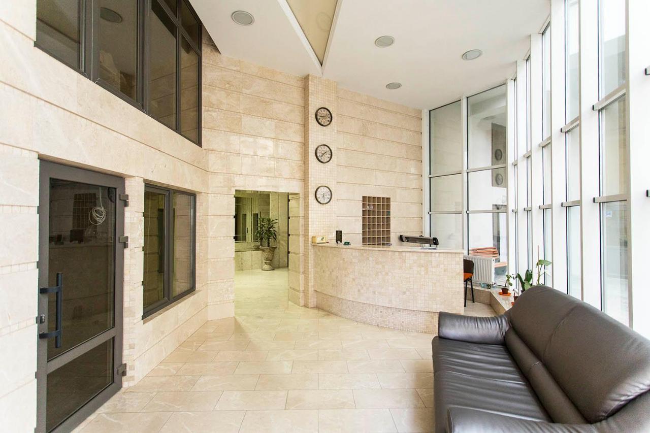 Gagarin Plaza Apartment 70 Square Metres On 12Th Floor أوديسا المظهر الخارجي الصورة